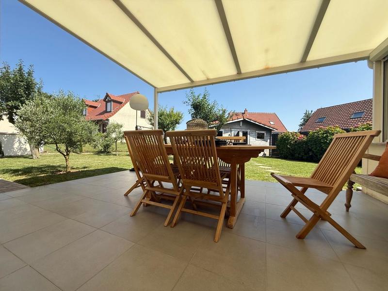 Maison - 189 m² - 7 pièces