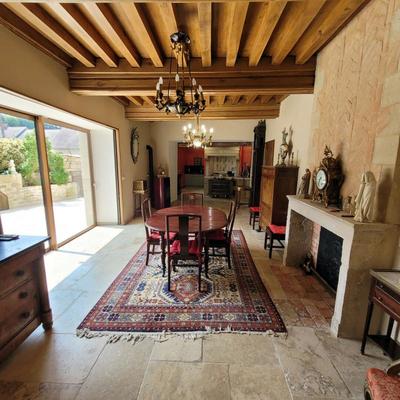 Maison - 290 m² - 10 pièces