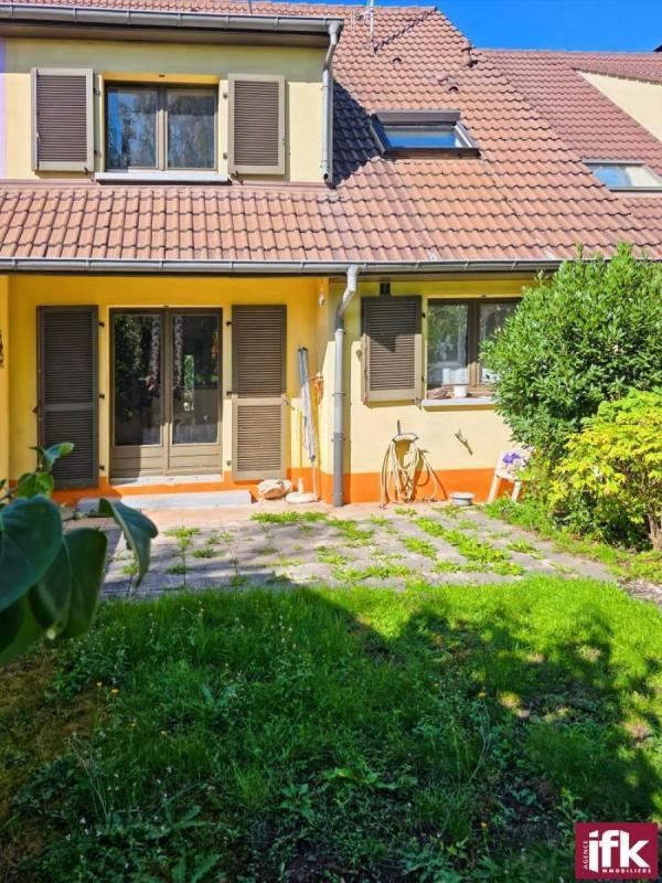 Maison - 104 m² - 6 pièces