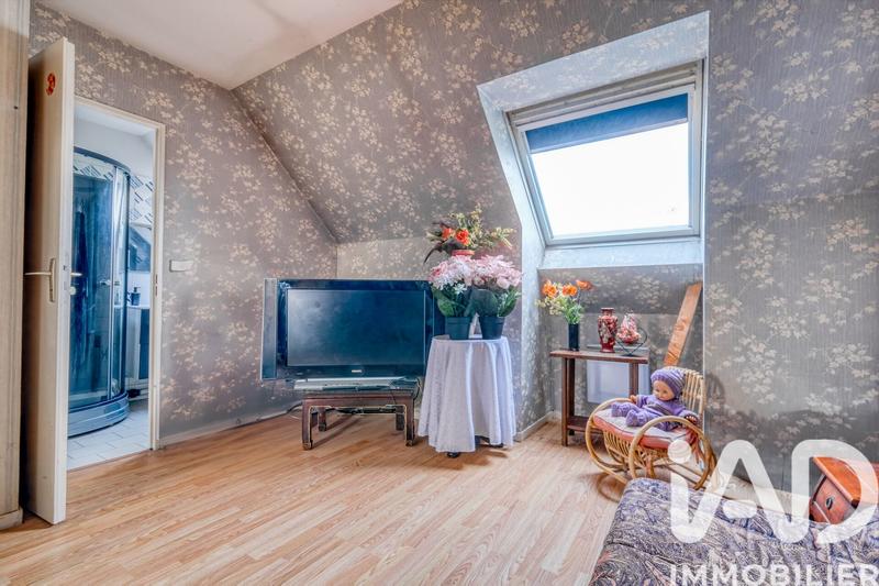 Maison - 167 m² - 7 pièces