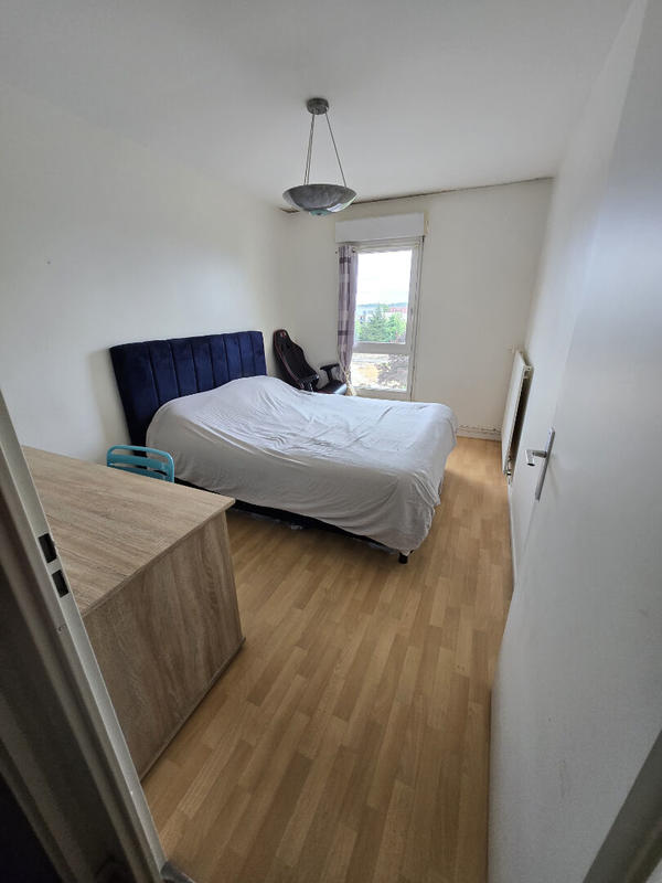 Appartement - 84 m² - 4 pièces