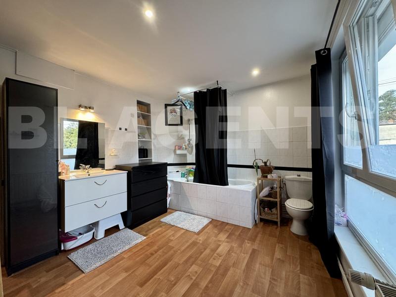 Maison de ville - 79 m² - 3 pièces