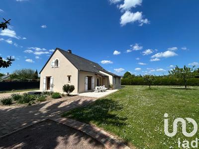 Maison - 140 m² - 8 pièces