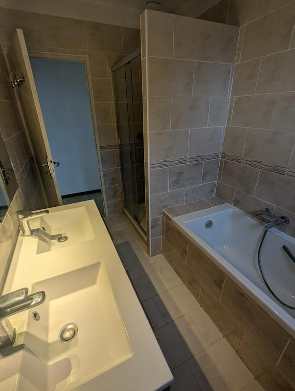 Maison - 141 m² - 6 pièces