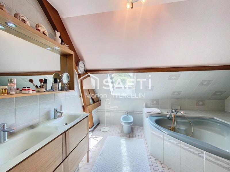 Maison - 172 m² - 6 pièces