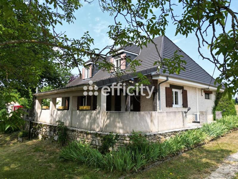 Maison en pierre - 143 m² - 6 pièces