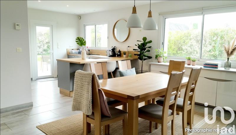 Maison - 174 m² - 5 pièces