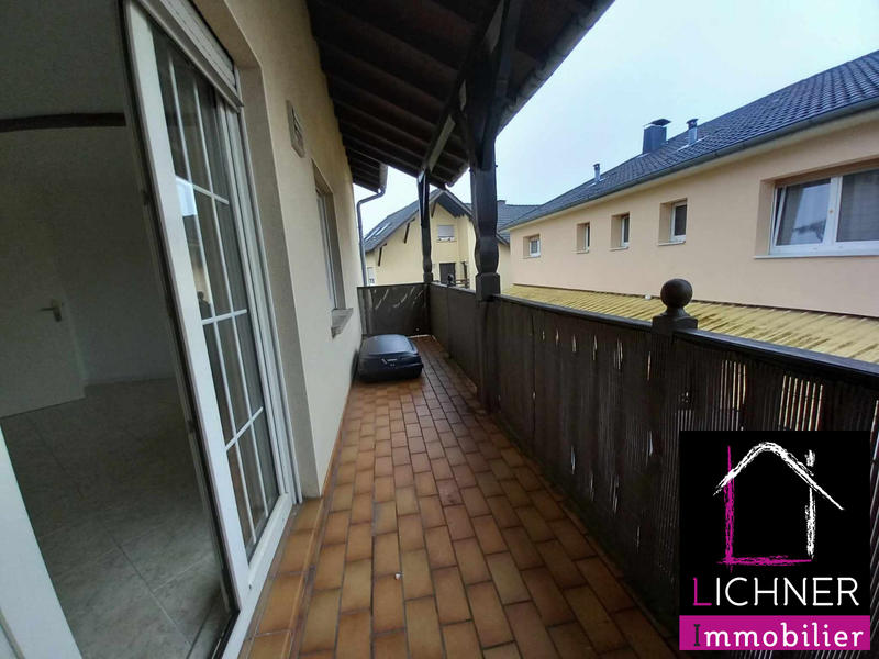 Maison - 220 m² - 8 pièces