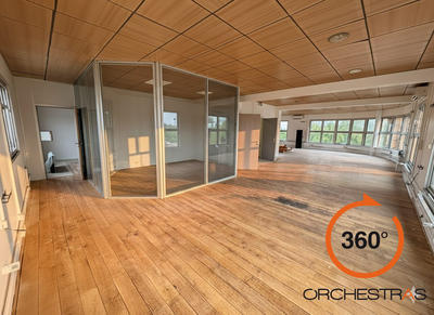 Bureau - 213 m²