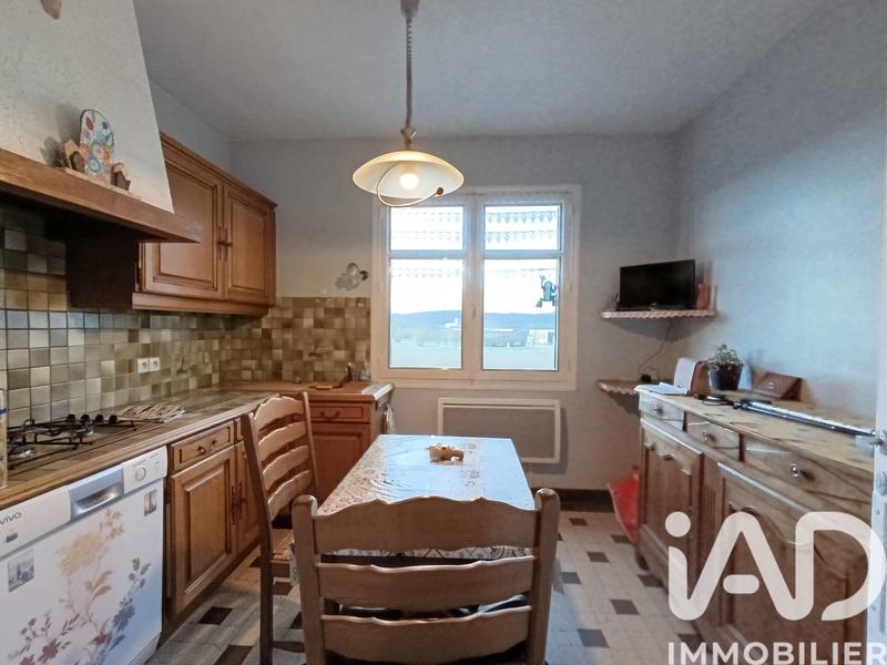 Maison - 80 m² - 5 pièces