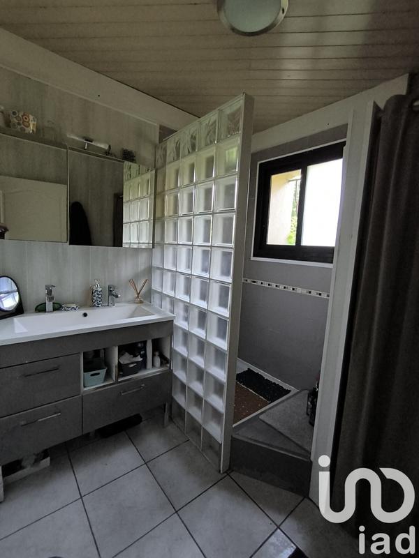 Maison - 185 m² - 7 pièces