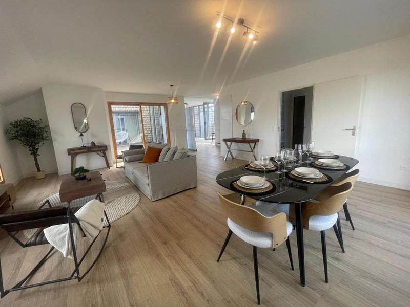 Penthouse - 127 m² - 4 pièces