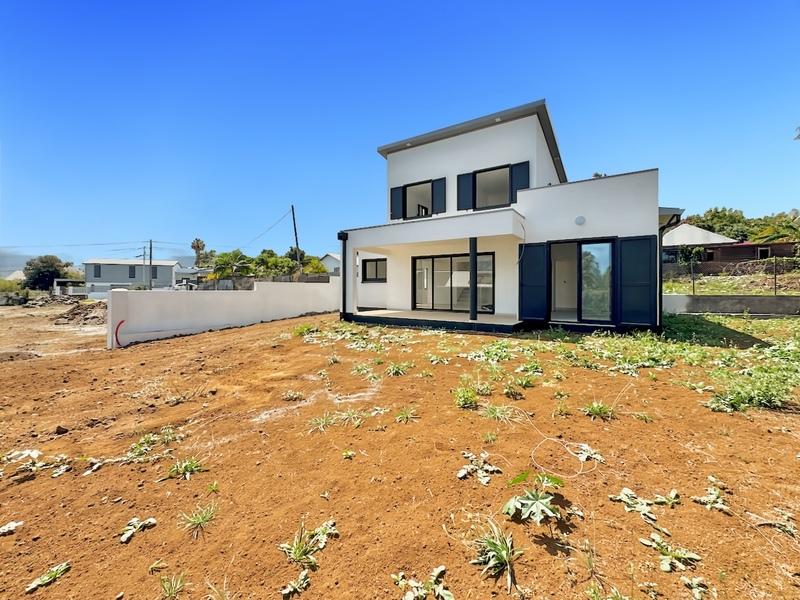 Maison - 91 m² - 4 pièces