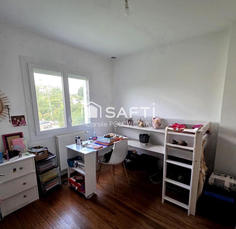 Maison - 107 m² - 5 pièces