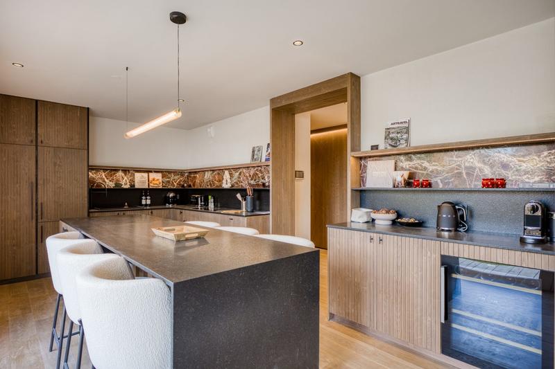 Châlet - 196 m² - 9 pièces