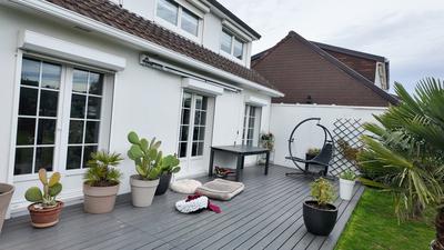 Maison - 123 m² - 5 pièces