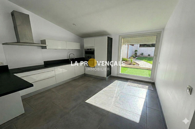 Maison - 86 m² - 3 pièces