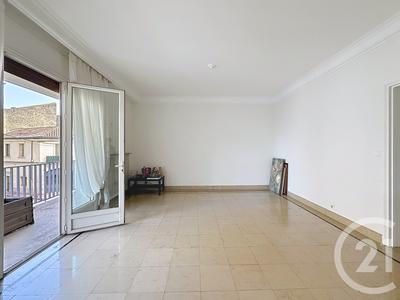 Appartement - 182 m² - 7 pièces