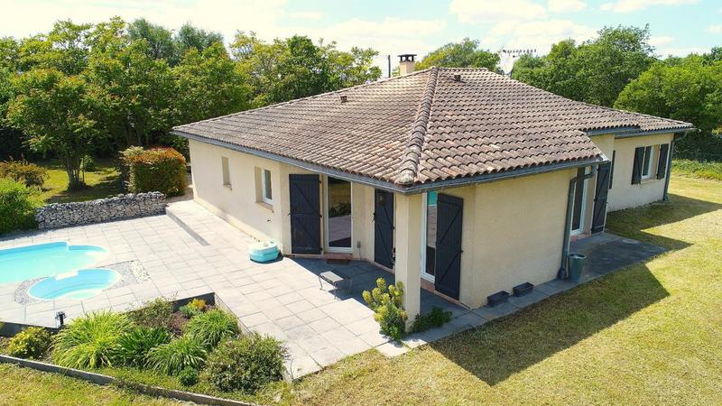 Maison - 115 m² - 7 pièces