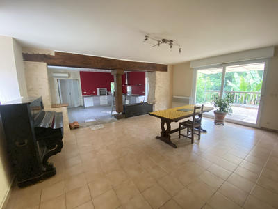 Maison - 187 m² - 4 pièces