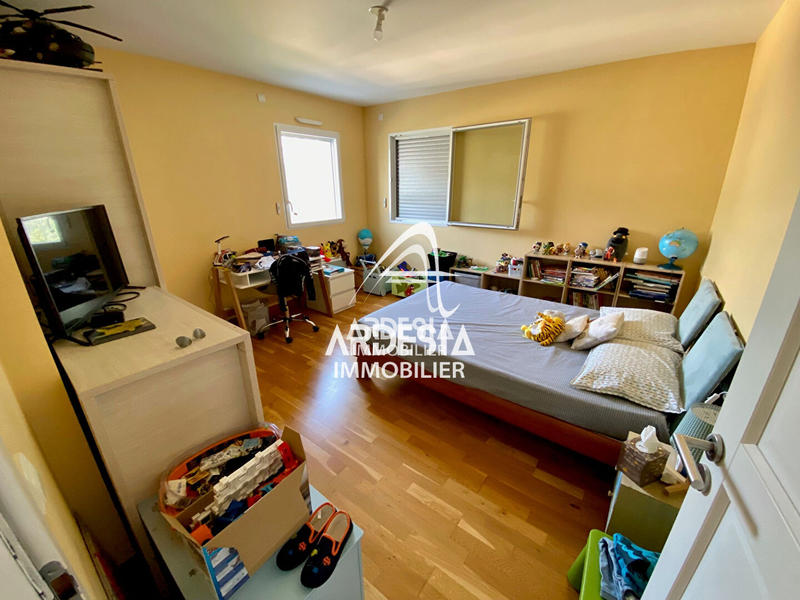 Maison - 189 m² - 6 pièces