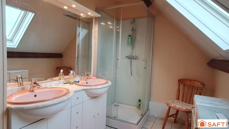 Maison - 168 m² - 7 pièces