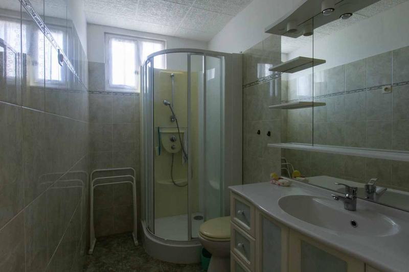 Maison - 83 m² - 5 pièces