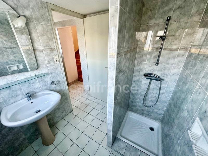 Maison - 92 m² - 5 pièces