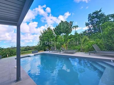 Villa - 95 m² - 4 pièces