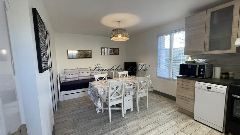 Maison - 148 m² - 7 pièces