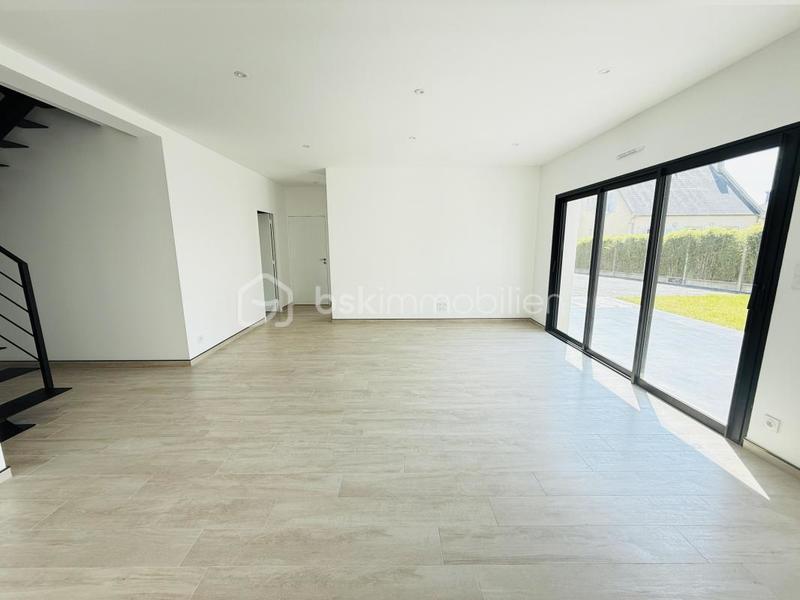 Maison - 162 m² - 6 pièces