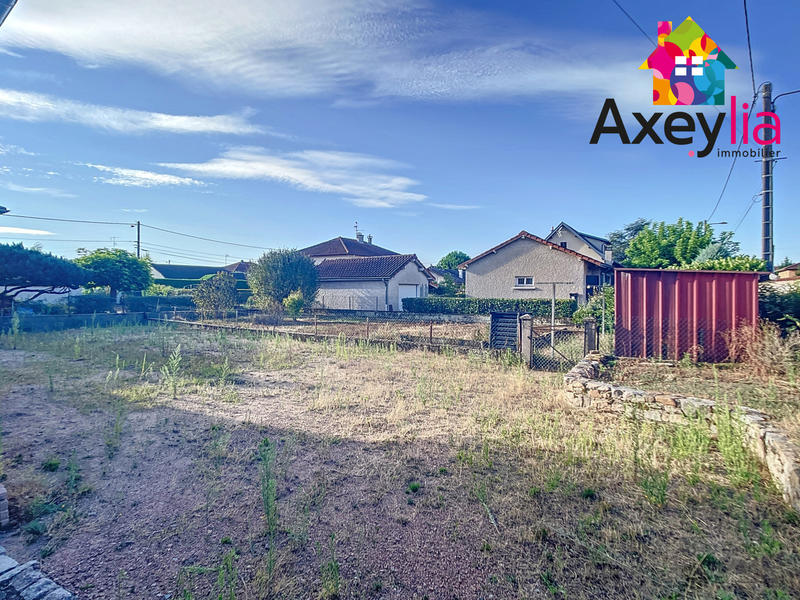 Maison - 99 m² - 5 pièces