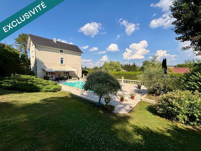 Maison de maîtres - 381 m² - 11 pièces