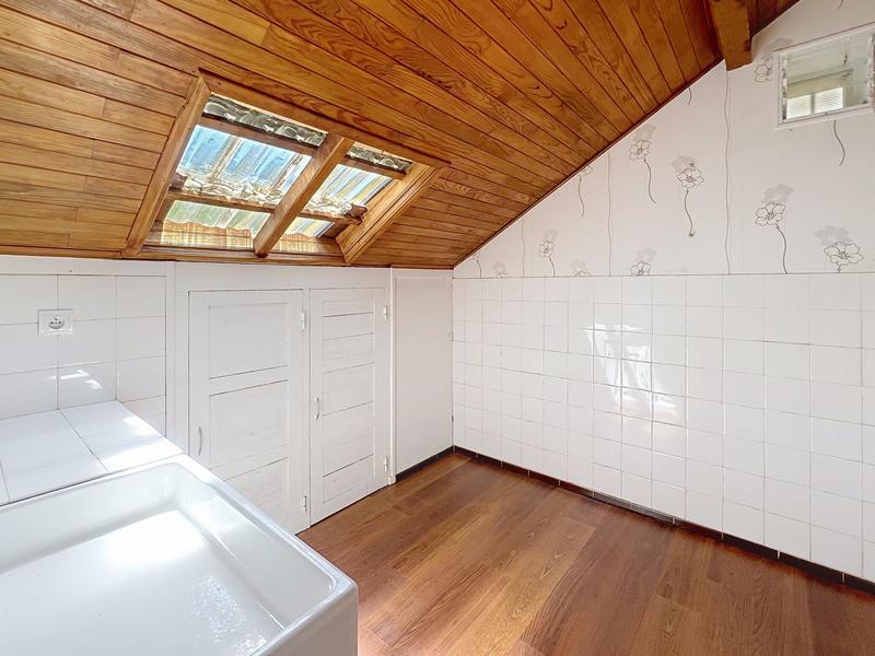 Maison - 97 m² - 6 pièces