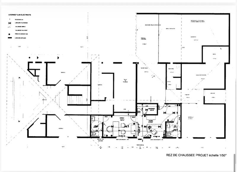 Bureau - 373 m² - 11 pièces