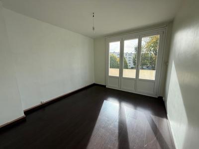 Appartement - 66 m² - 4 pièces