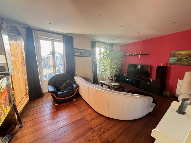 Appartement - 75 m² - 4 pièces