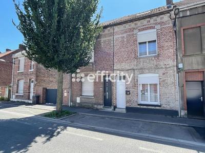 Maison - 106 m² - 6 pièces