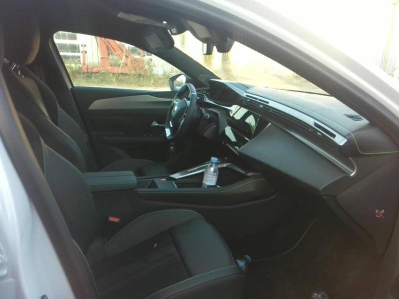 Peugeot 408 Hybrid 145 e-Dcs6 Gt