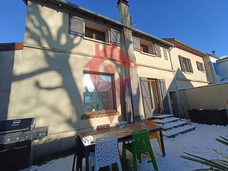 Maison de village - 110 m² - 5 pièces