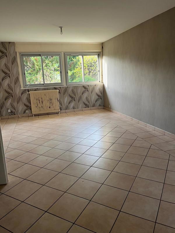 Maison - 98 m² - 5 pièces