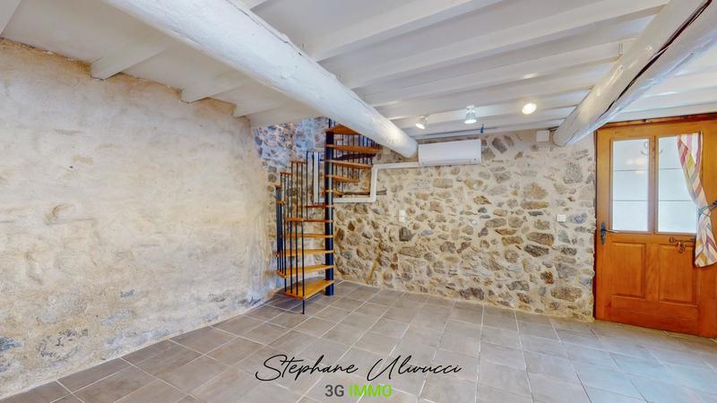 Maison - 60 m² - 3 pièces