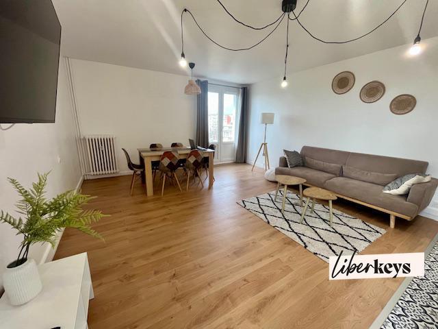 Appartement - 86 m² - 5 pièces