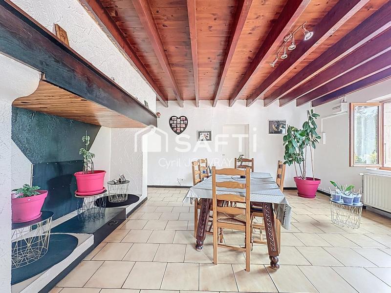 Maison - 108 m² - 5 pièces