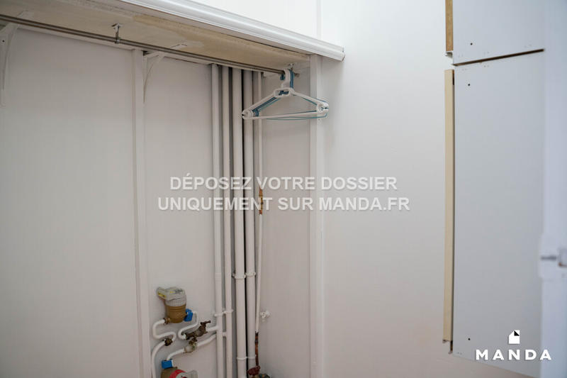 Chambre - 10 m² - 4 pièces