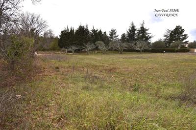 Terrain constructible - 1 970 m²