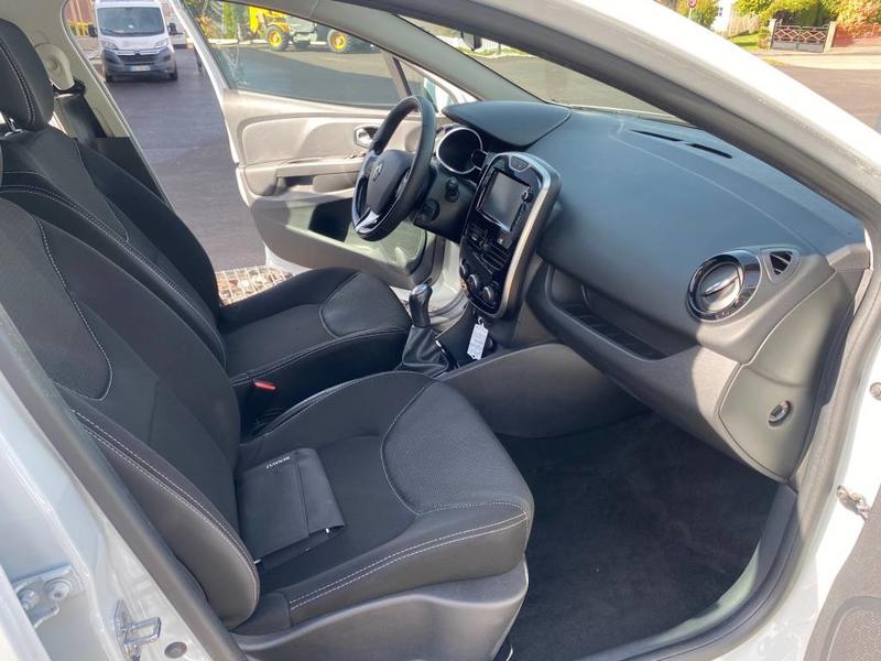 Renault Clio IV Zen 1.2 16v 75