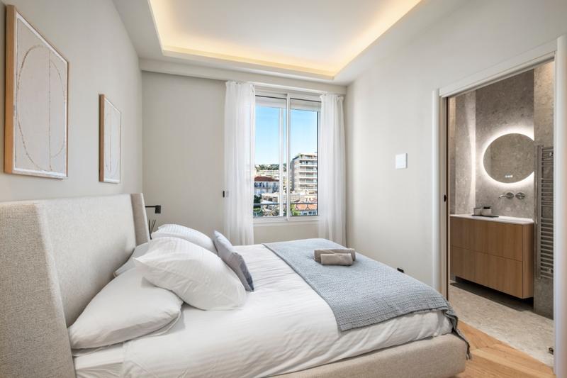 Appartement - 100 m² - 4 pièces