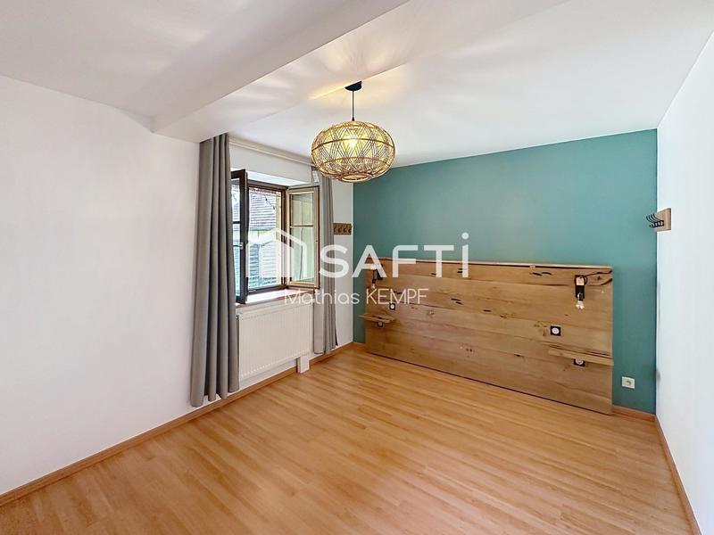 Appartement - 105 m² - 5 pièces