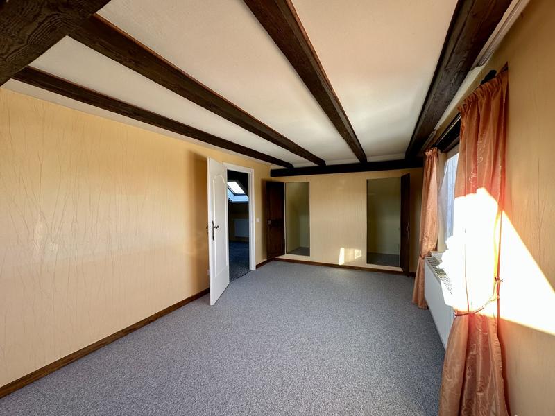 Appartement - 107 m² - 5 pièces